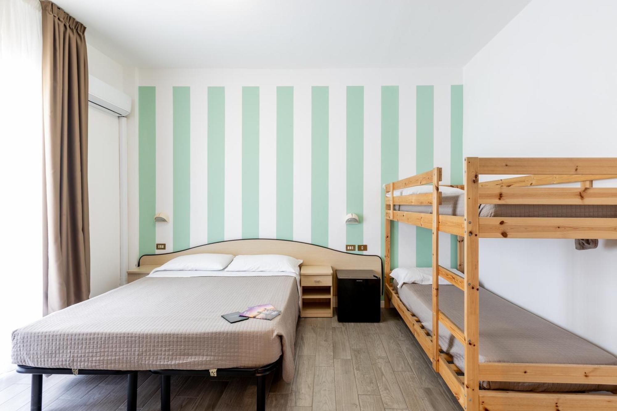 Beach Hotel Clerice Ρίμινι Εξωτερικό φωτογραφία