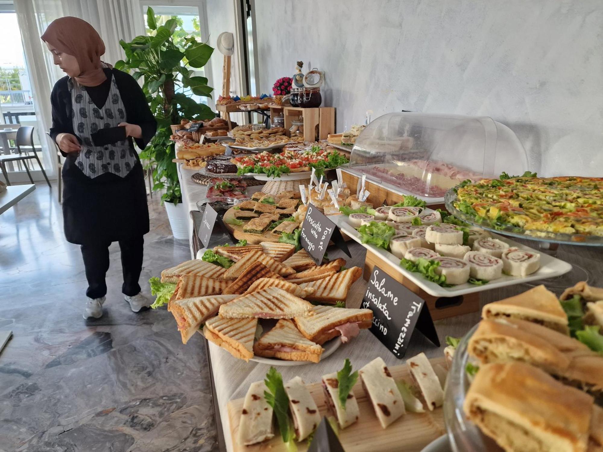 Beach Hotel Clerice Ρίμινι Εξωτερικό φωτογραφία