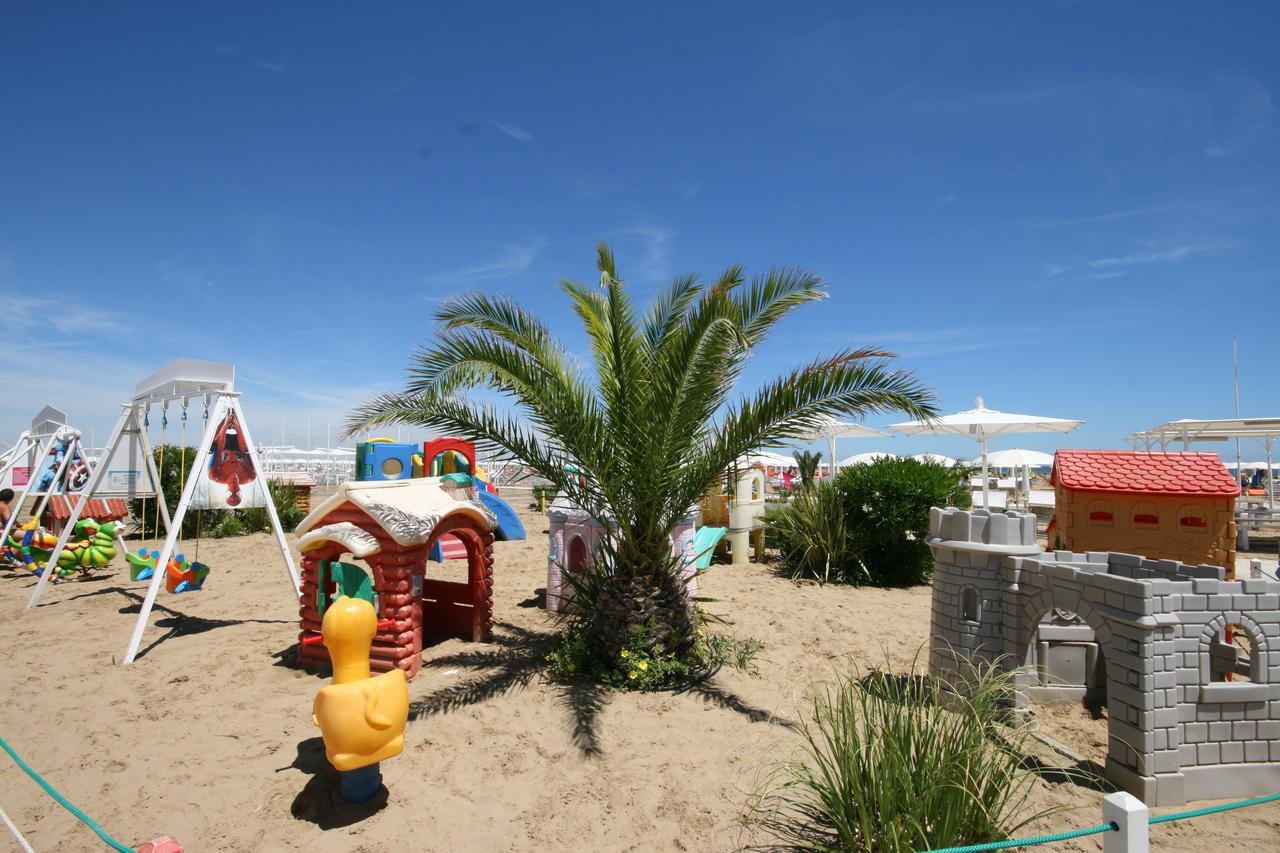 Beach Hotel Clerice Ρίμινι Εξωτερικό φωτογραφία